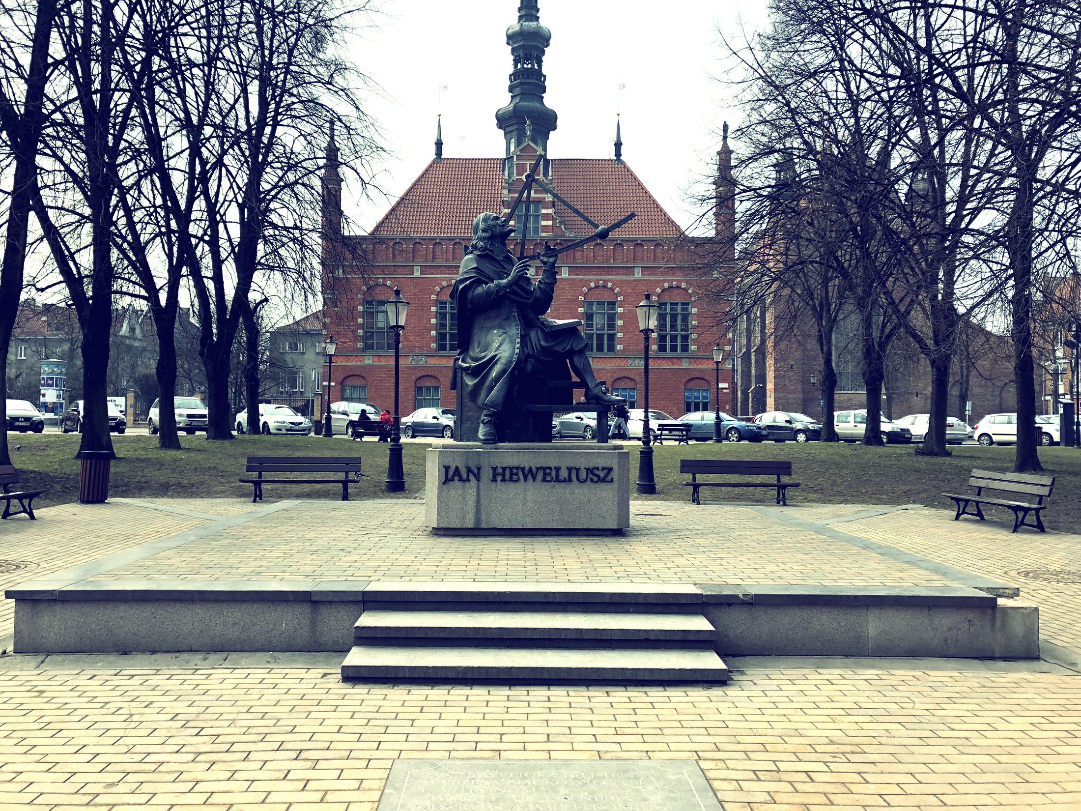 Jan Heweliusz-Statue