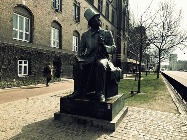 Hans Christian Andersen Statue