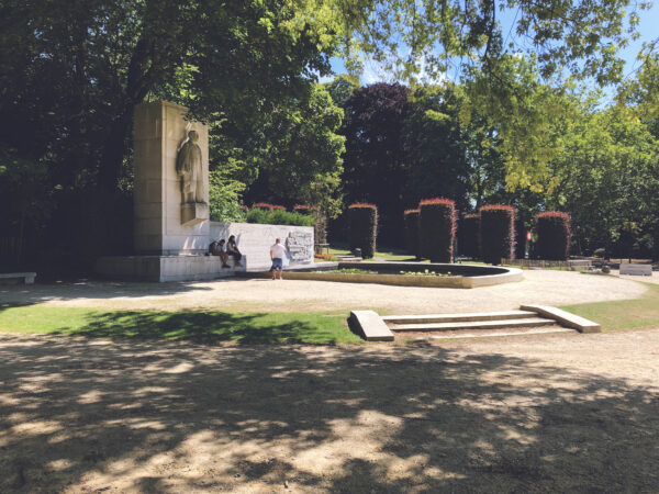 Le Monument Adolphe Max