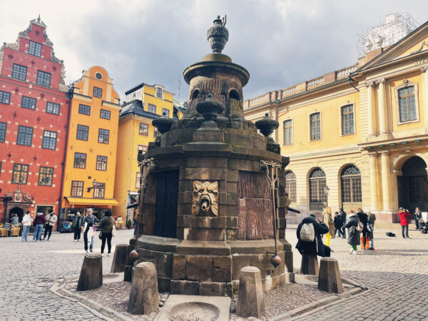 Stortorgsbrunnen