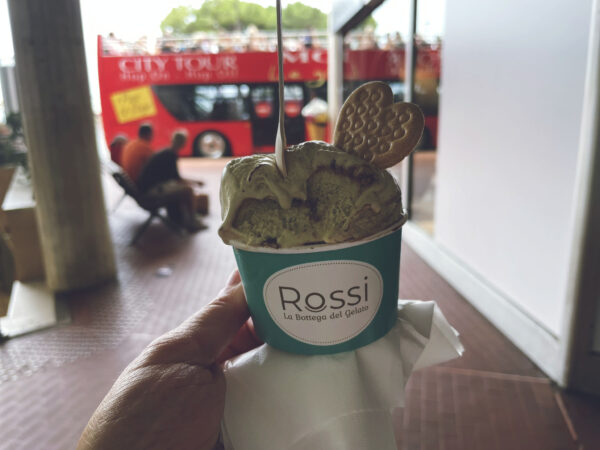 Rossi La Bottega del Gelato