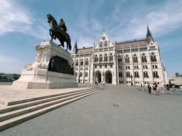 Statue of Count Gyula Andrássy